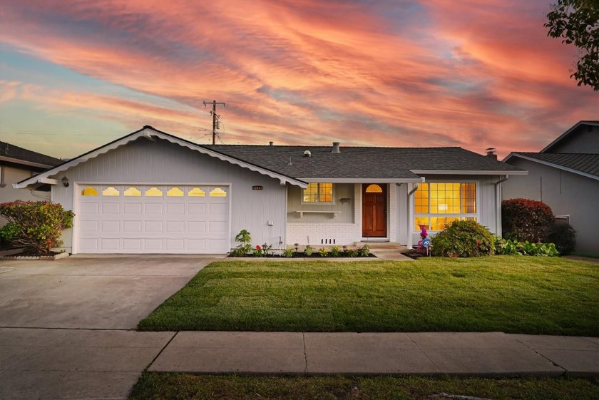 Total 1,694 SF of living area, including additional 260 SF bonus - photo 34
