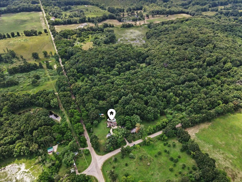 Charming converted barn home on 18 private acres, perfect for - photo 42