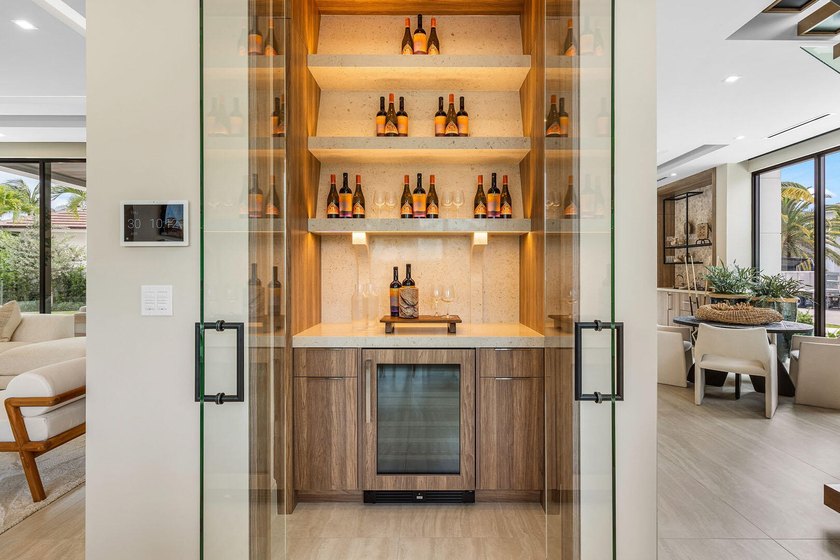 Designed by Randall Stofft Architects, built by Compson Homes - photo 13