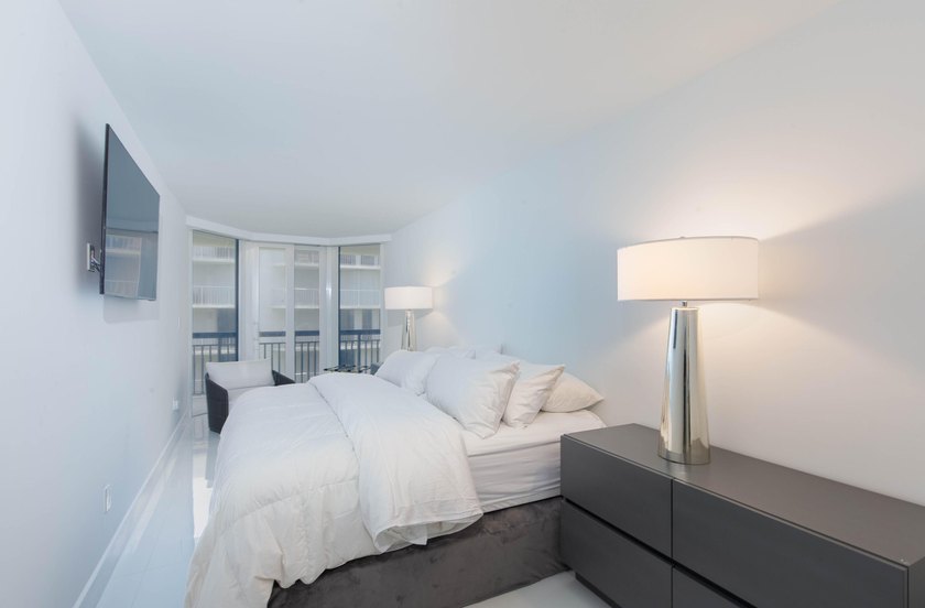 A rare offering in one of Palm Beach's most exclusive oceanfront - photo 24
