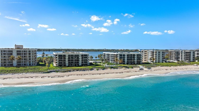 A rare offering in one of Palm Beach's most exclusive oceanfront - photo 29