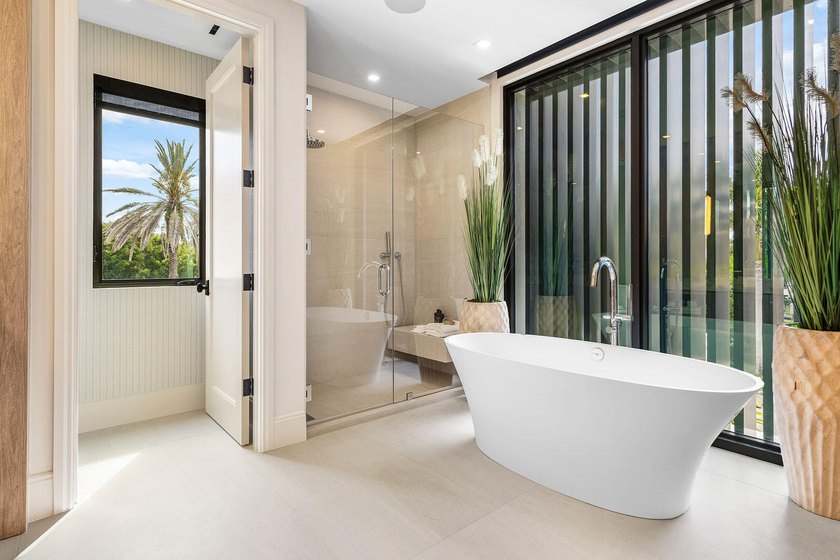 Designed by Randall Stofft Architects, built by Compson Homes - photo 44
