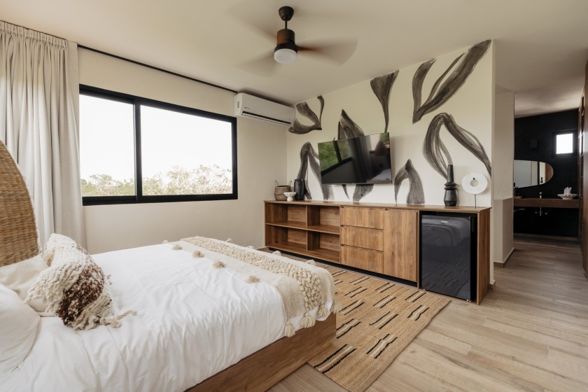 Villa Kahaal is a four-bedroom, four-and-a-half-bathroom luxury - photo 12