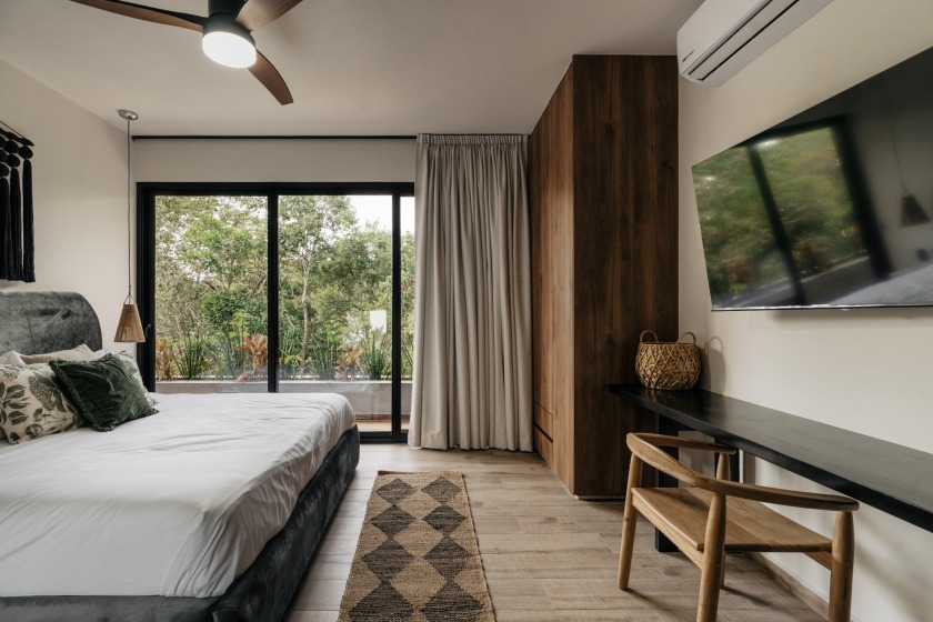 Villa Kahaal is a four-bedroom, four-and-a-half-bathroom luxury - photo 15