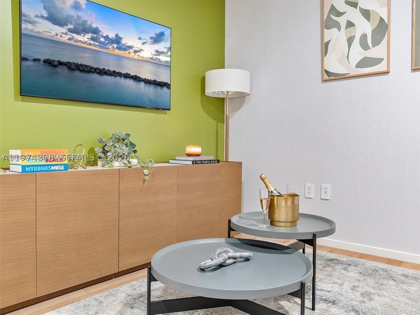 This Amazing Residence is centrally located in Downtown offering - photo 15