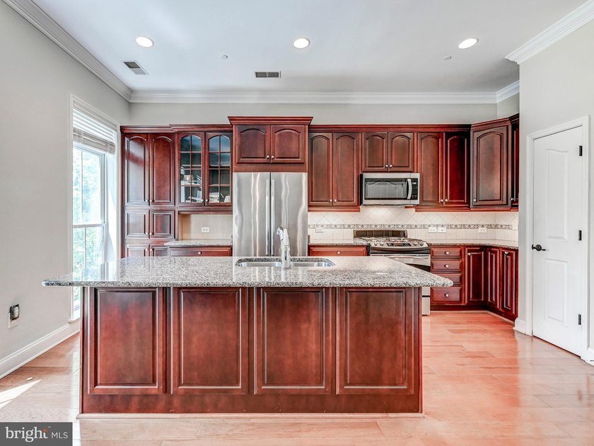 *** REDUCED $30,000 to Sell NOW!!! MOTIVATED SELLER! *** Rarely - photo 15