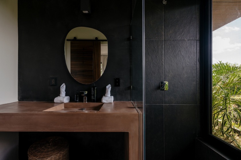 Villa Kahaal is a four-bedroom, four-and-a-half-bathroom luxury - photo 16