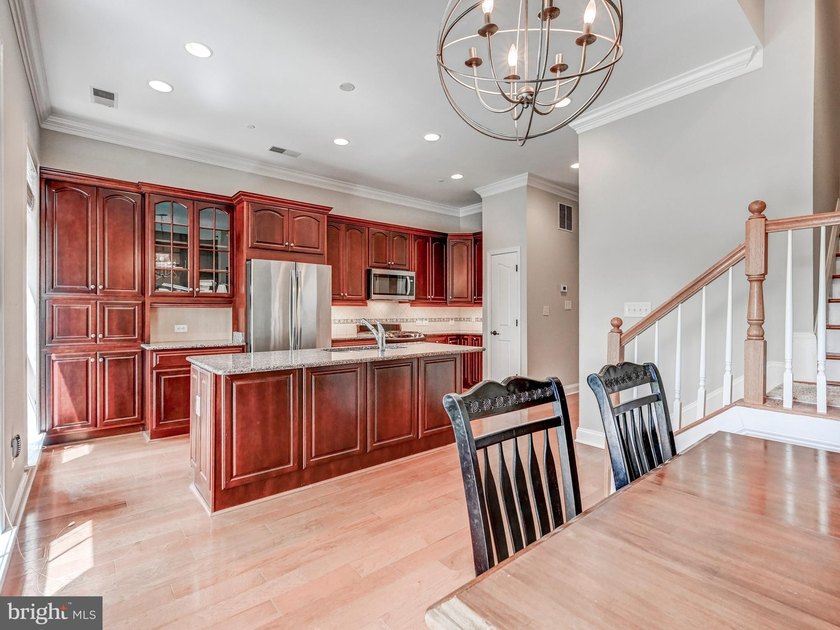*** REDUCED $30,000 to Sell NOW!!! MOTIVATED SELLER! *** Rarely - photo 16