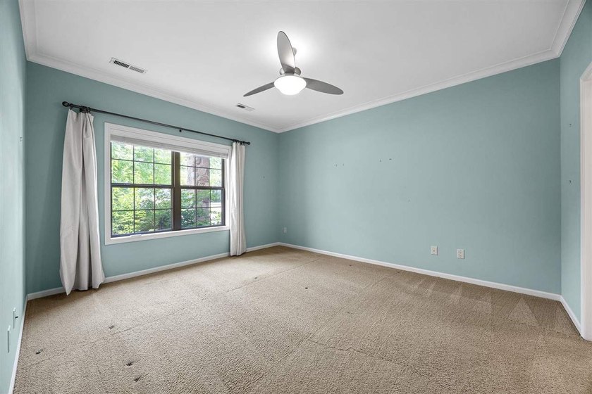 Beautifully maintained &amp; much loved, this single owner - photo 21