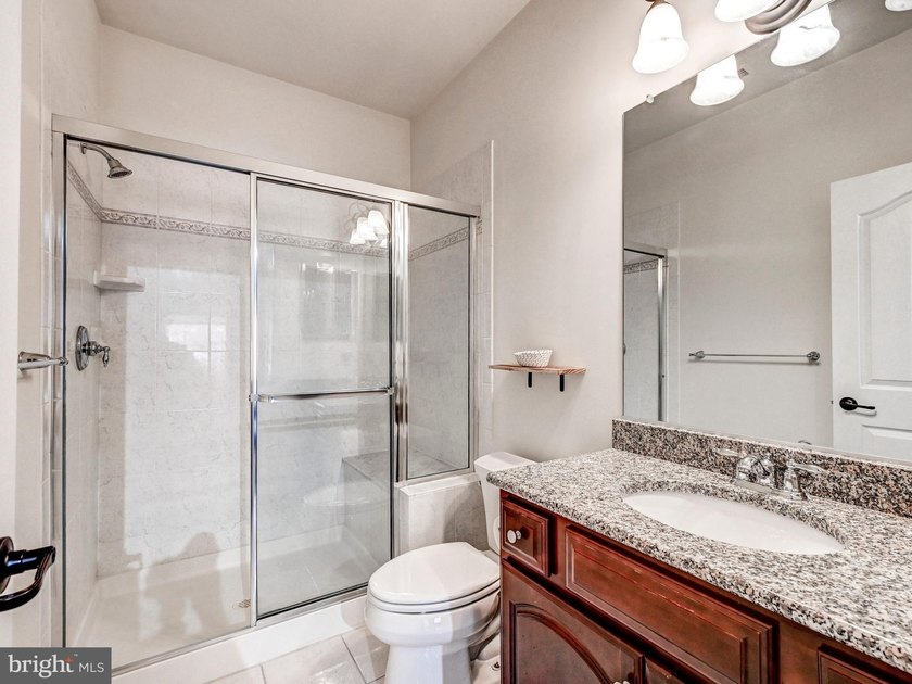 *** REDUCED $30,000 to Sell NOW!!! MOTIVATED SELLER! *** Rarely - photo 22
