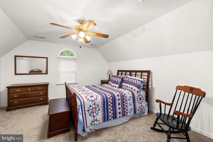 Welcome to 126 Yorktown Blvd - a home thoughtfully designed for - photo 35