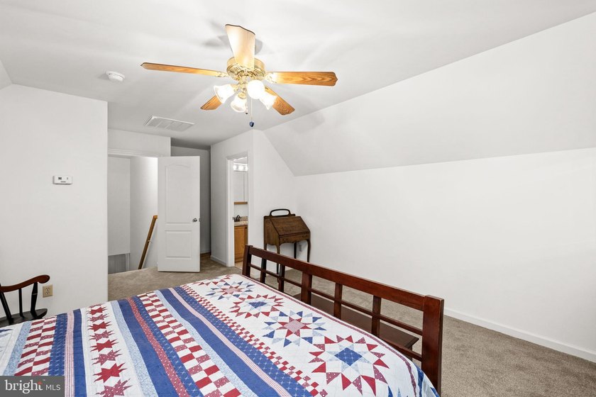 Welcome to 126 Yorktown Blvd - a home thoughtfully designed for - photo 36