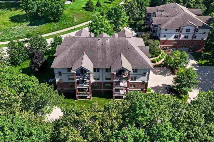 Beautifully maintained &amp; much loved, this single owner - photo 38
