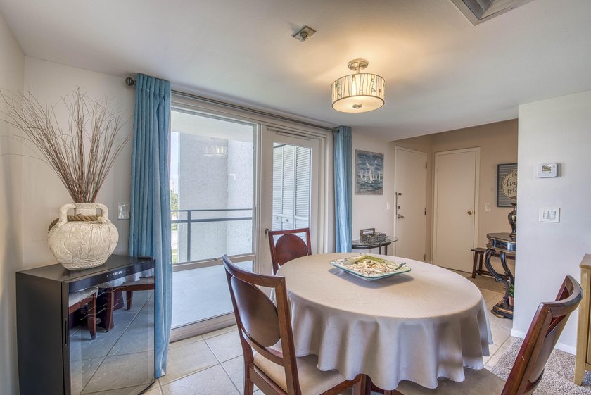 Stunning Intracoastal &amp; Golf Course Views, Priced to Sell! - photo 10