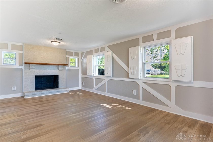 Totally renovated home at Shawnee Lake in Jamestown, absolutely - photo 13