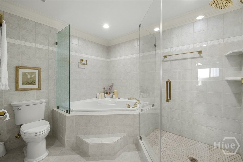 Set along the Wilmington River in Thunderbolt, this one-owner - photo 17