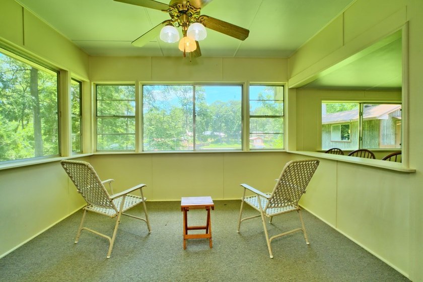 Affordable waterfront living on Toledo Bend! This charming - photo 19