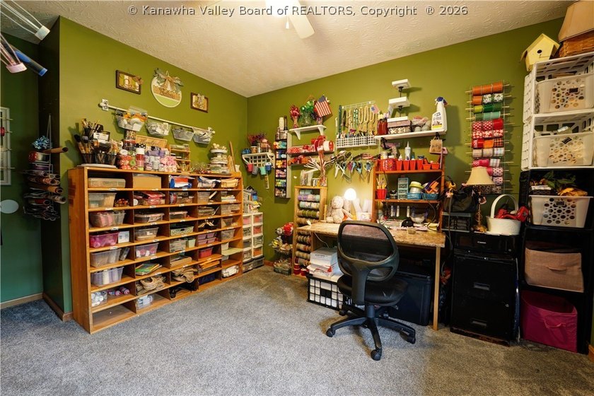 PEACEFUL, PRIVATE COUNTRY SETTING ON 1.2 ACRES IN POCA! THIS - photo 12