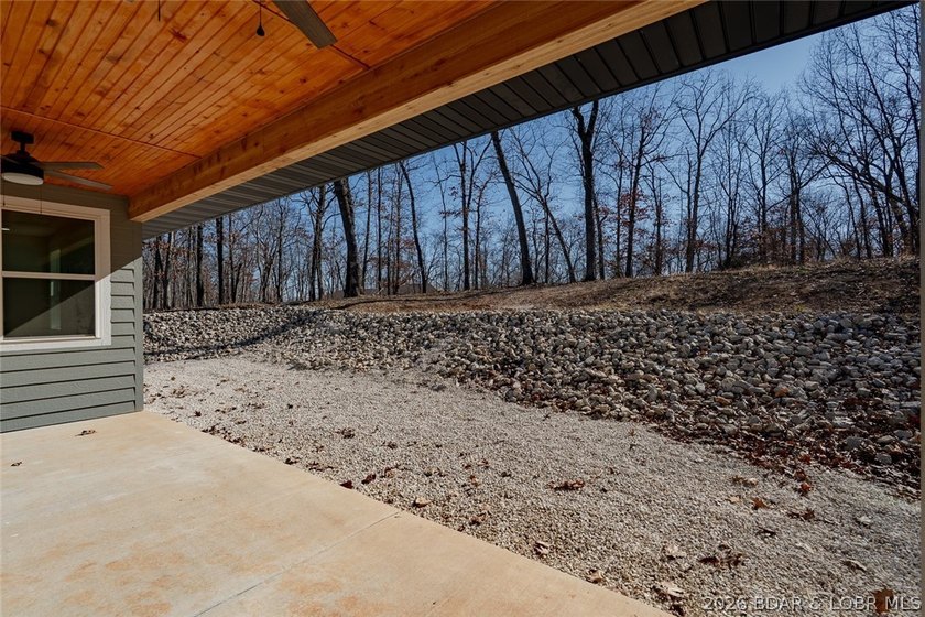 Enjoy main-level living in the highly sought after Porto Cima - photo 25