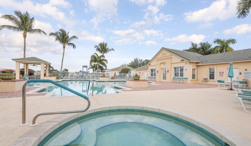 Welcome home to this beautifully maintained 3-bedroom, 2-bath - photo 25