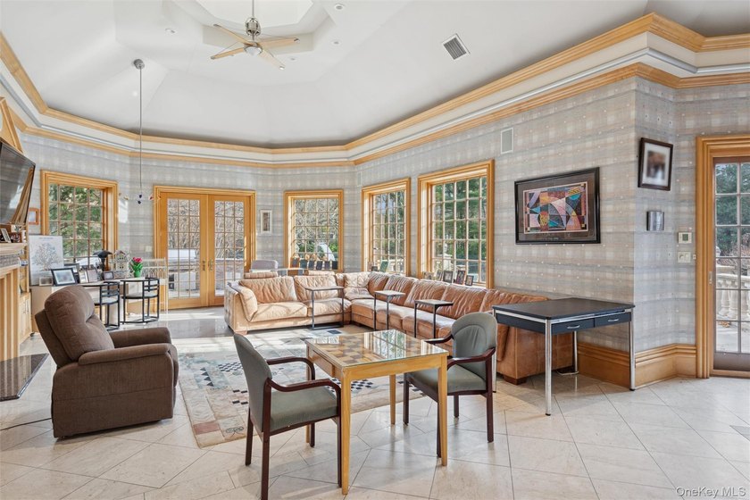 Welcome to this magnificent custom designed Estate! This - photo 7