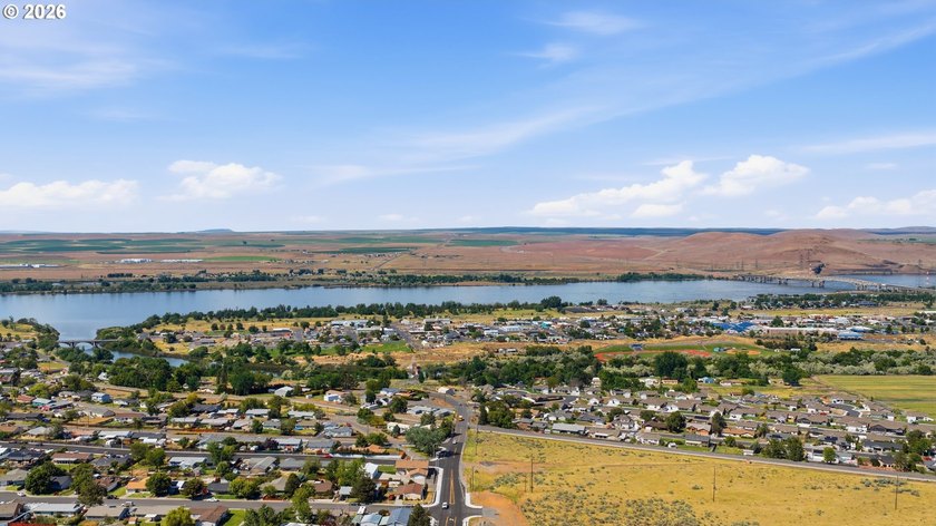 Build your vision on this BEAUTIFUL lot! Offering expansive view - photo 11