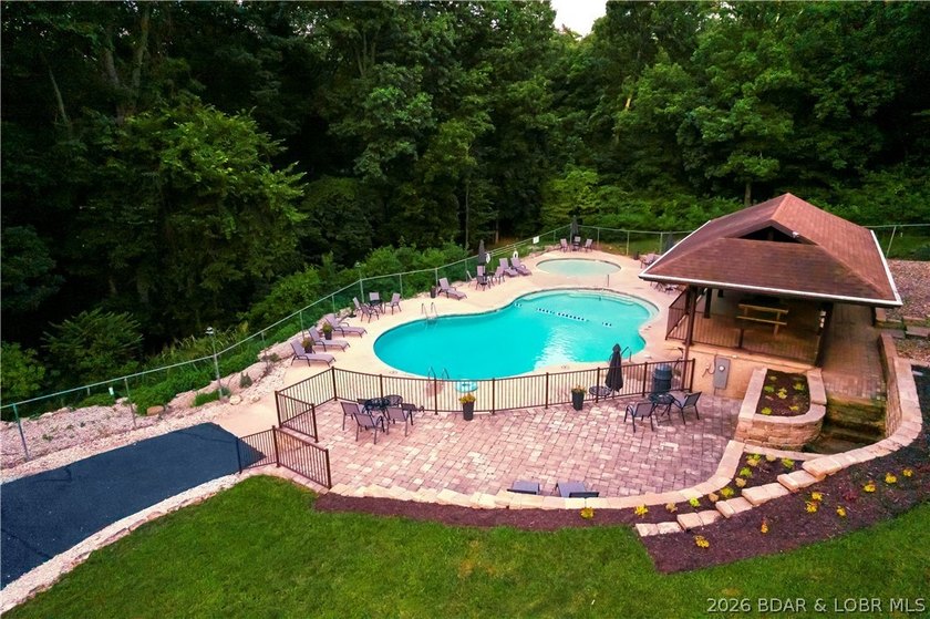 Welcome to one of Porto Cima's most extraordinary point lots on - photo 17