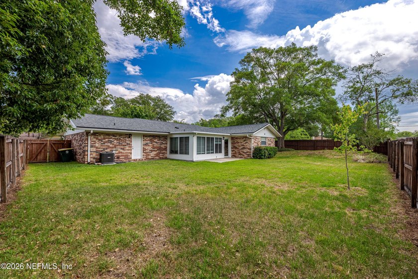 Come explore this well-maintained single-family brick home - photo 5