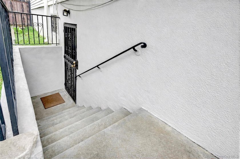 Welcome to 2069 Seward Avenue, a well-maintained two-family home - photo 21