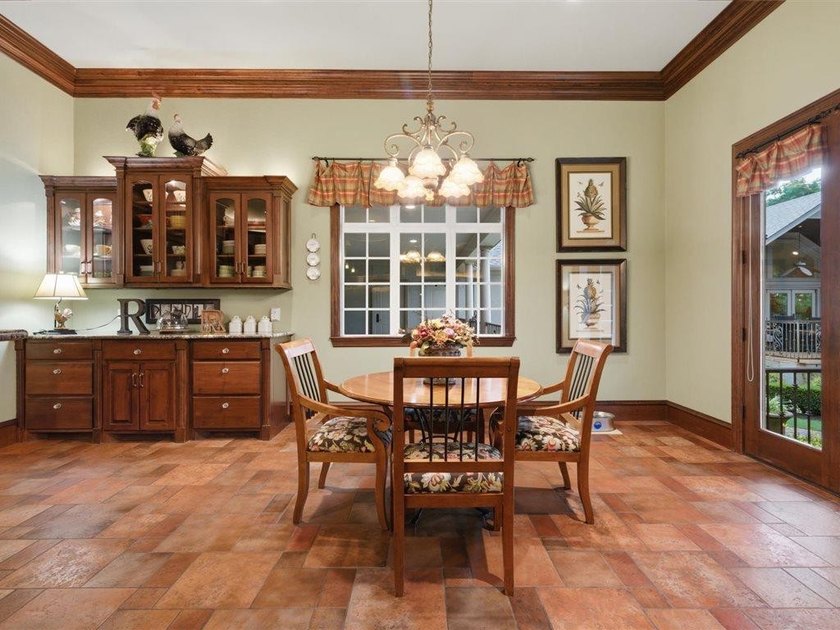 Welcome to this exceptional waterfront estate in prestigious - photo 30