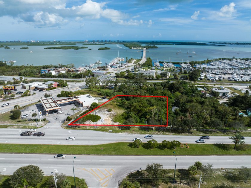 Prime RIVERVIEW commercial site just South of the US #1 and - photo 12