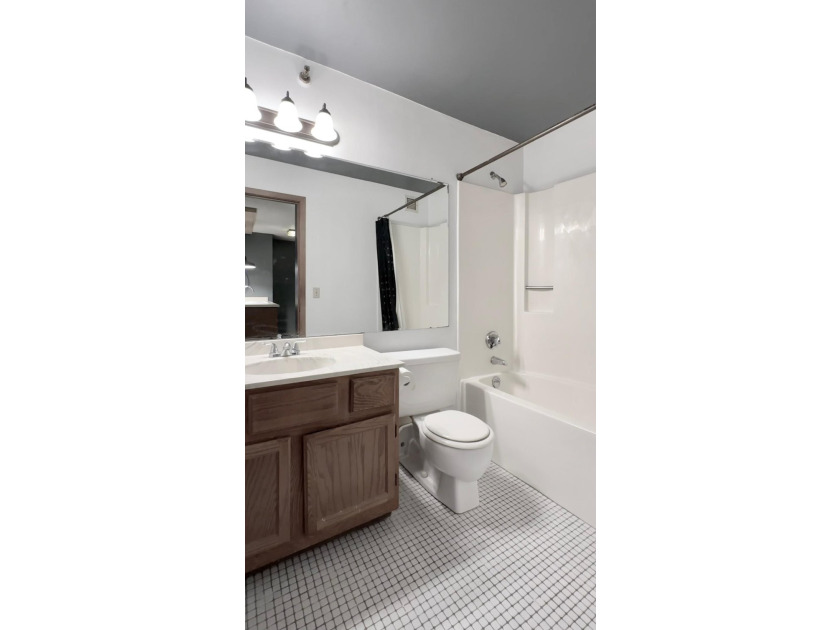 Centre Village has recently renovated and modernized the entire - photo 11