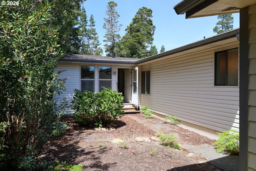 Located in the highly sought-after Florentine Estates 55+ - photo 31