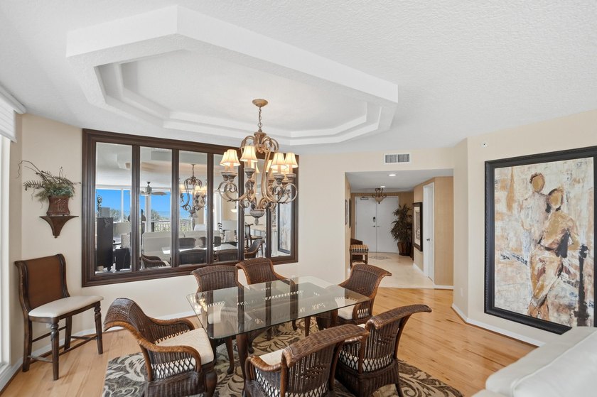 Sun-drenched oceanfront luxury awaits in this stunning SE corner - photo 10