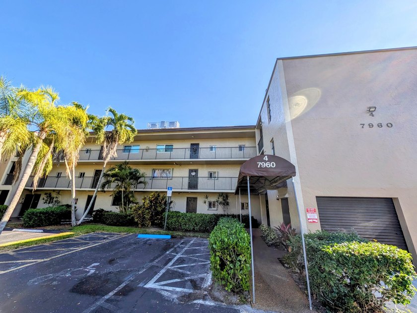 PRICE IMPROVEMENT! Opportunity awaits in Cascades of Lauderhill - photo 8