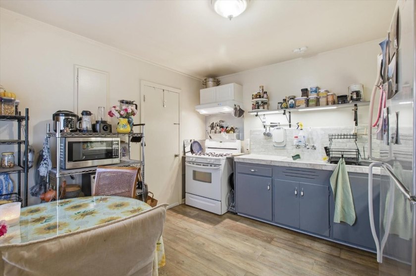 Welcome to this turnkey multi-unit investment opportunity in the - photo 9