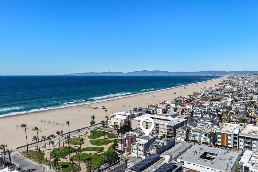 Experience beach living at its finest at this exceptional - photo 3