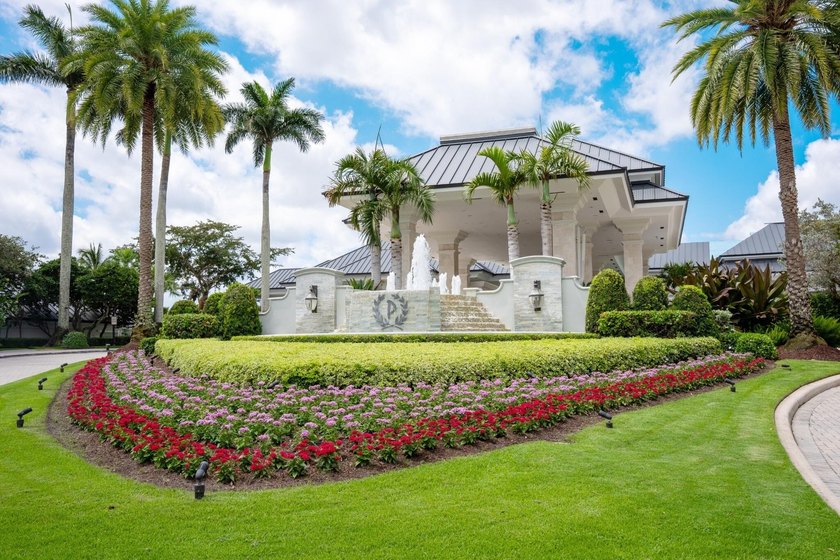 Enjoy effortless Florida living in this spacious first-floor - photo 27