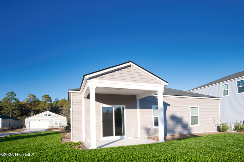 Location, Location, Location! This is THE ONE! Priced to sell - photo 6