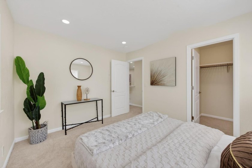 The condo has just been fully remodeled with a newly updated - photo 6