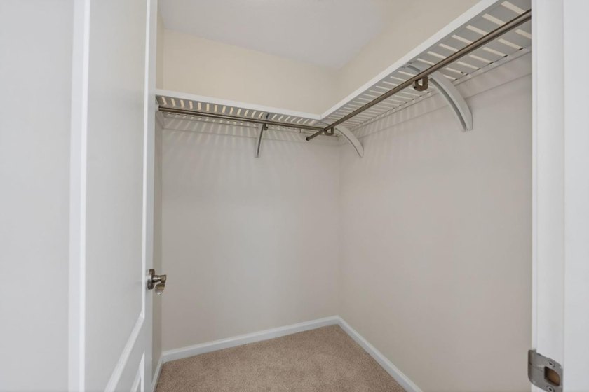 The condo has just been fully remodeled with a newly updated - photo 7