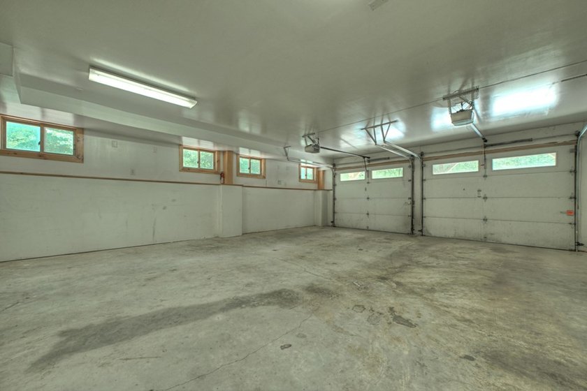 True Timber Frame Home on 49.43 private acres! Escape to your - photo 36