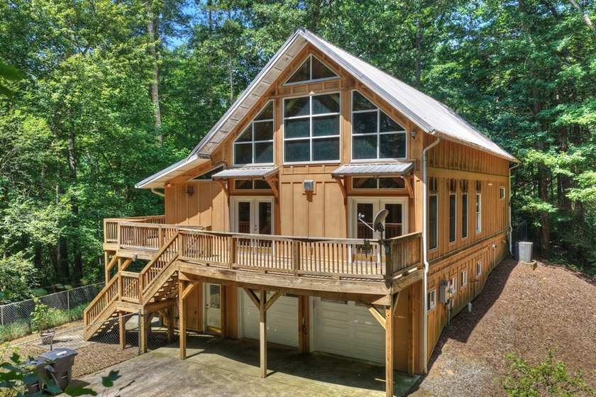 True Timber Frame Home on 49.43 private acres! Escape to your - photo 37