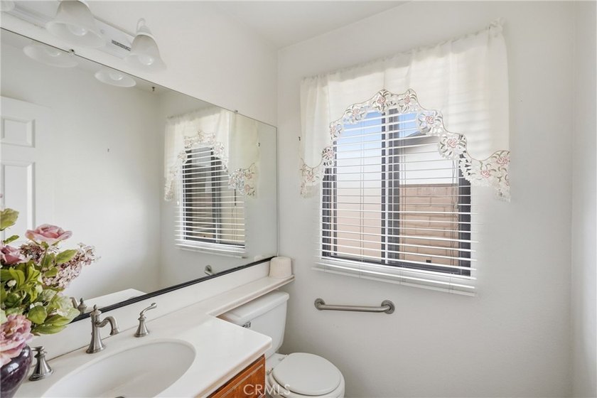 This beautiful Single-Level, 3-bedroom, 2.5-bath home is located - photo 18