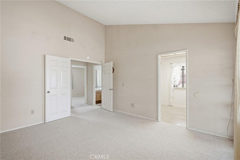 This beautiful Single-Level, 3-bedroom, 2.5-bath home is located - photo 25