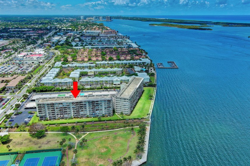 Enjoy breathtaking million-dollar Intracoastal and park views - photo 42