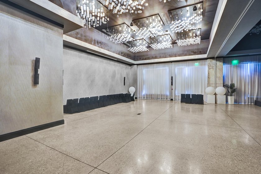 Experience the pinnacle of Delray Beach living at 236 SE 5th Ave - photo 13