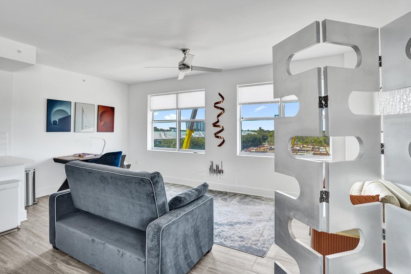 Experience the pinnacle of Delray Beach living at 236 SE 5th Ave - photo 35