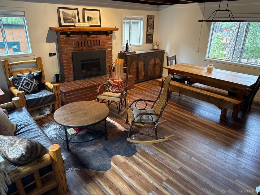 Where alpine serenity and thoughtful modern updates converge - photo 6