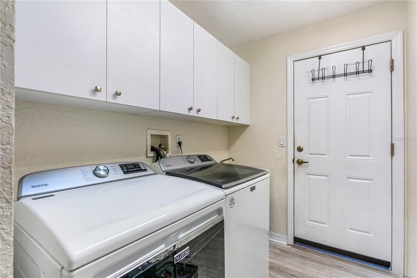 Under contract-accepting backup offers. Welcome home! This - photo 31